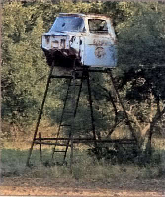 Redneck_Deer_Blind