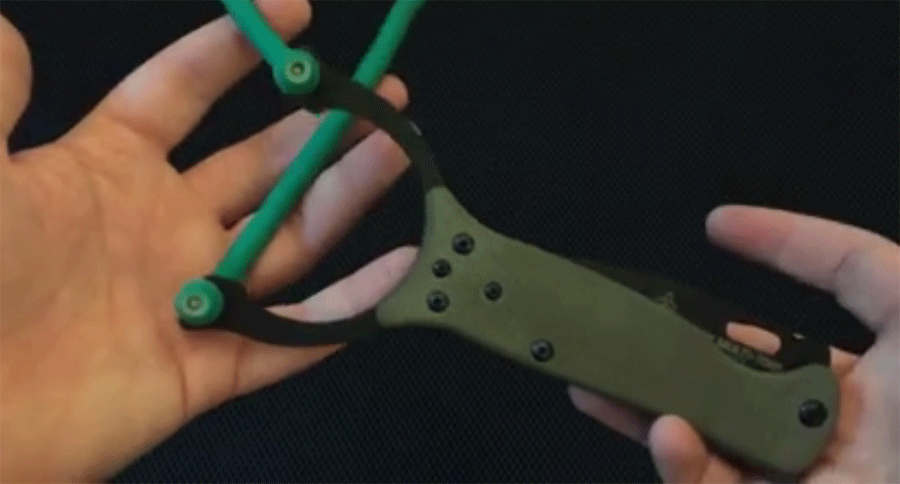 slingshot-knife combo