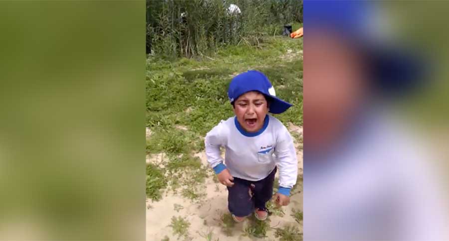 kid loses fish