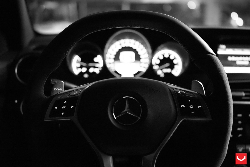 https://www.flickr.com/photos/vossenwheels/11820740296/in/photolist-j1yogb-8jBE6s-N5LsVA-dijHq4-pRooZ-pPTFh9-e2xsbD-eyHx9Z-rs6CGH-8iq6iQ-g5399d-pavBXH-fAWEbB-jMvPa4-f9qGqr-8bPtD3-8AtcYJ-nYSBZv-m5hChi-eUkHs1-8kzXbf-59A69f-9YZatt-fAWDS6-ovgyoQ-4JotcU-fugbBE-bTQiCR-8jz64i-Yp3nnu-8kzxd3-ctGFry-e2CTdN-aTdKW6-e2xr6g-8kgUj7-4rUsgG-qiRmCL-FbxnMQ-krSPVc-6LvkTJ-fAXr2t-agtCdJ-nYtJu2-8mnpyU-aZeRK2-dXcBV4-6Yd5X9-c3uHJw-f5wV9a