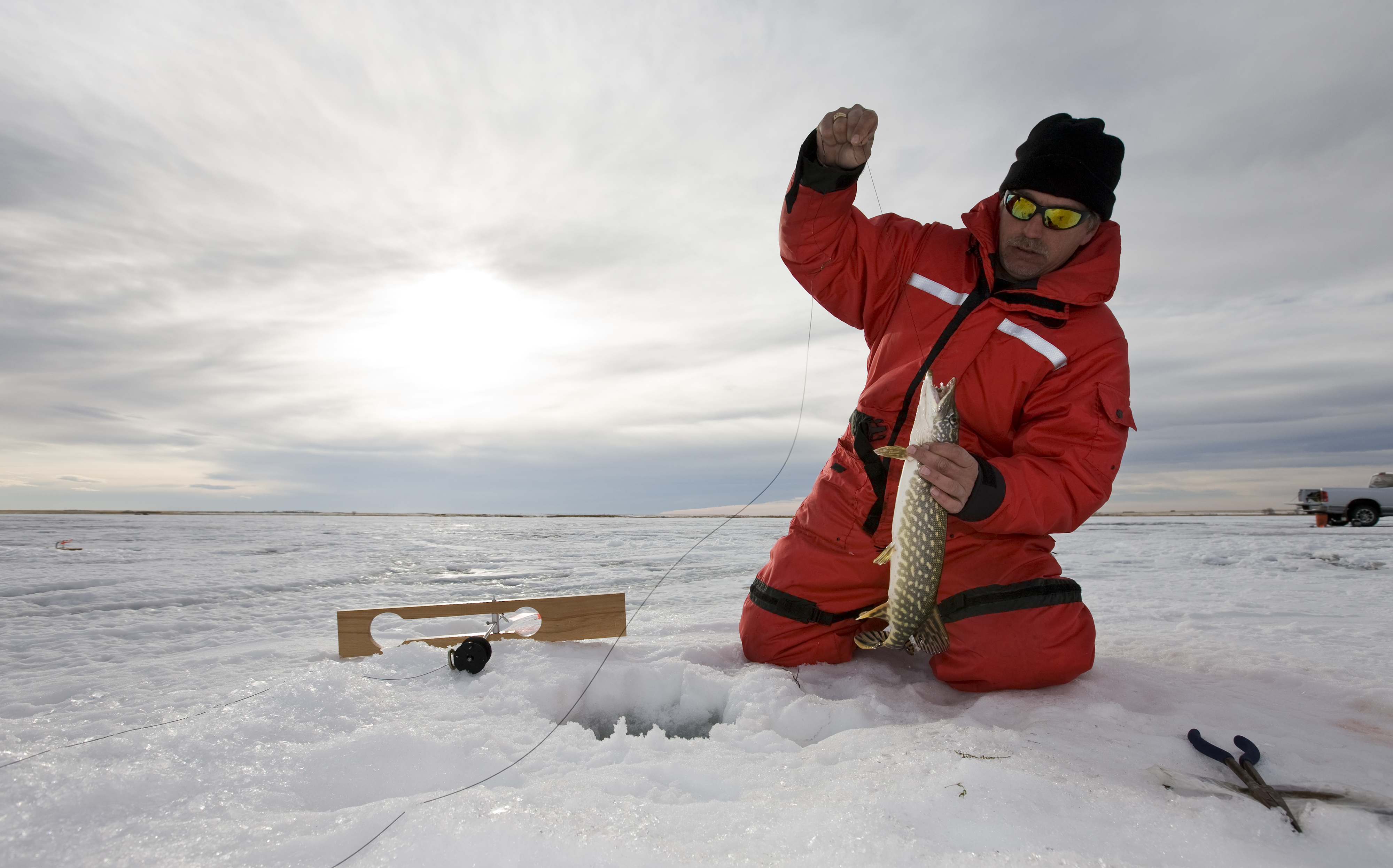 Ice fishing gear