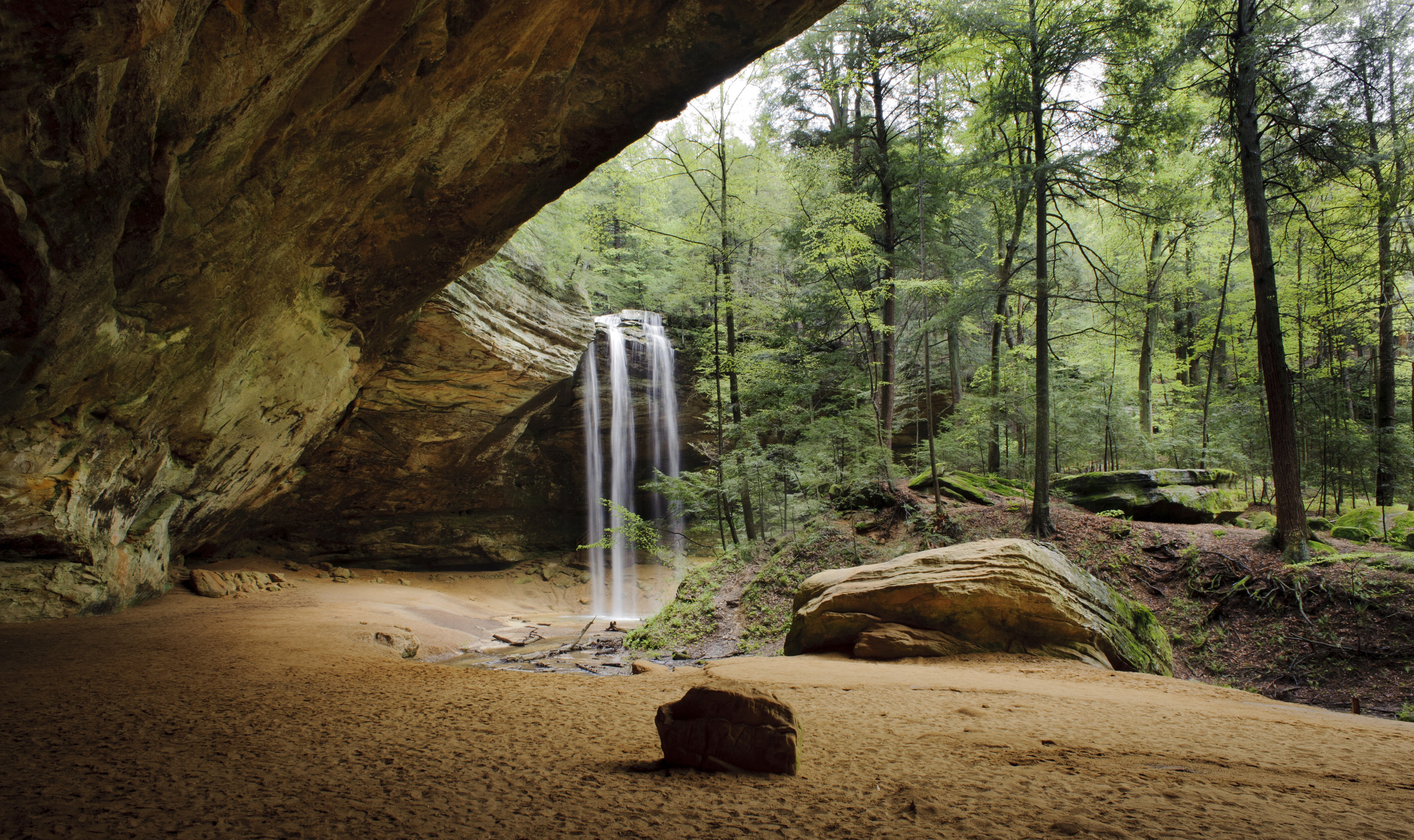 The waterfall at Ash Cave in Ohio's Hocking Hills State Park.