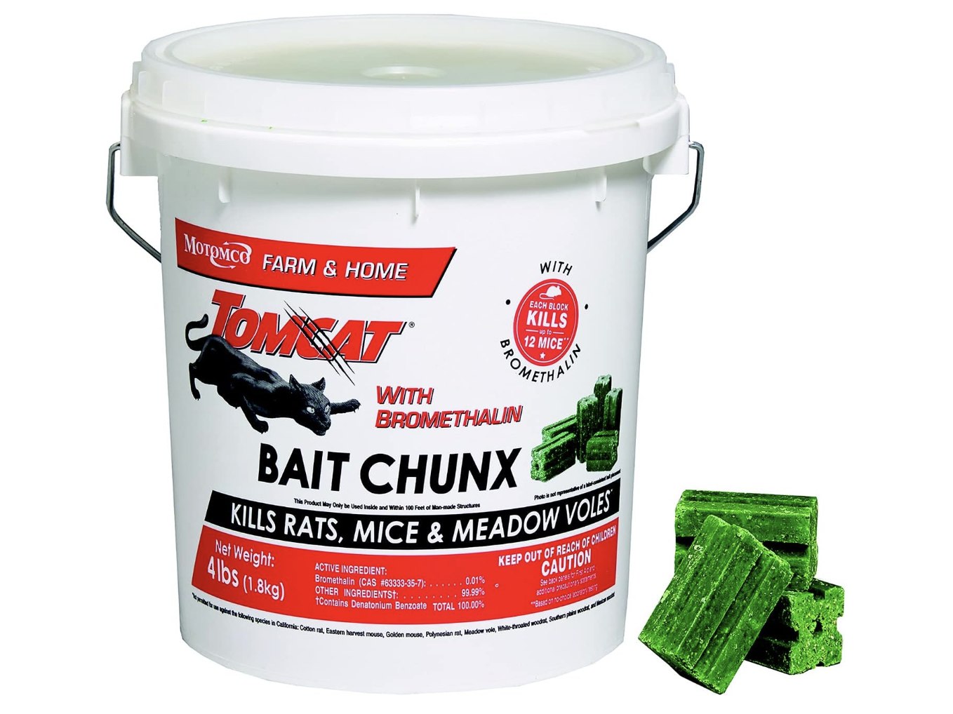 A white plastic container of Tomcat Bait Chunx