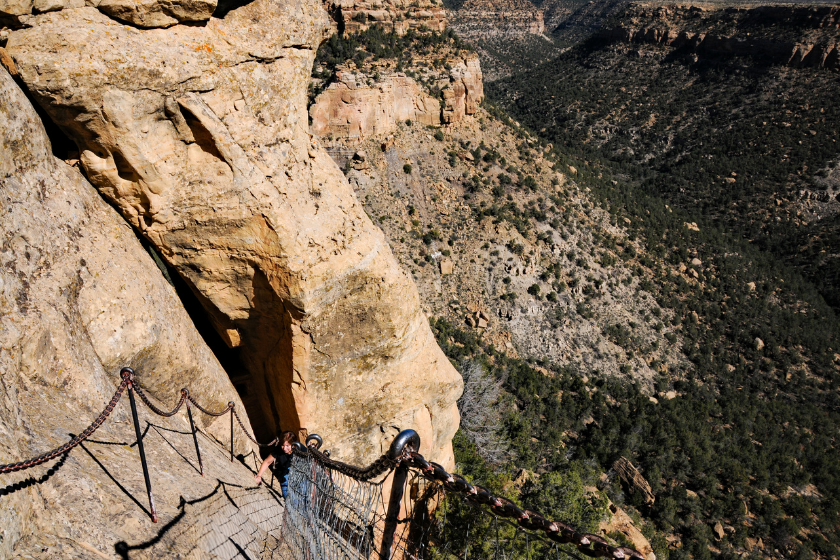Mesa Verde NP - Climbing Up from Balcony House