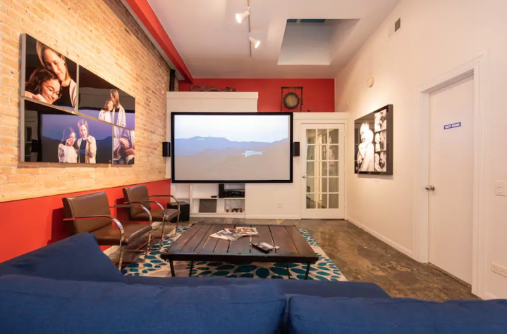 Airbnb Chicago
