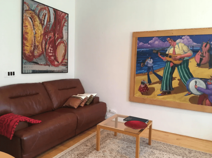 Airbnb Chicago