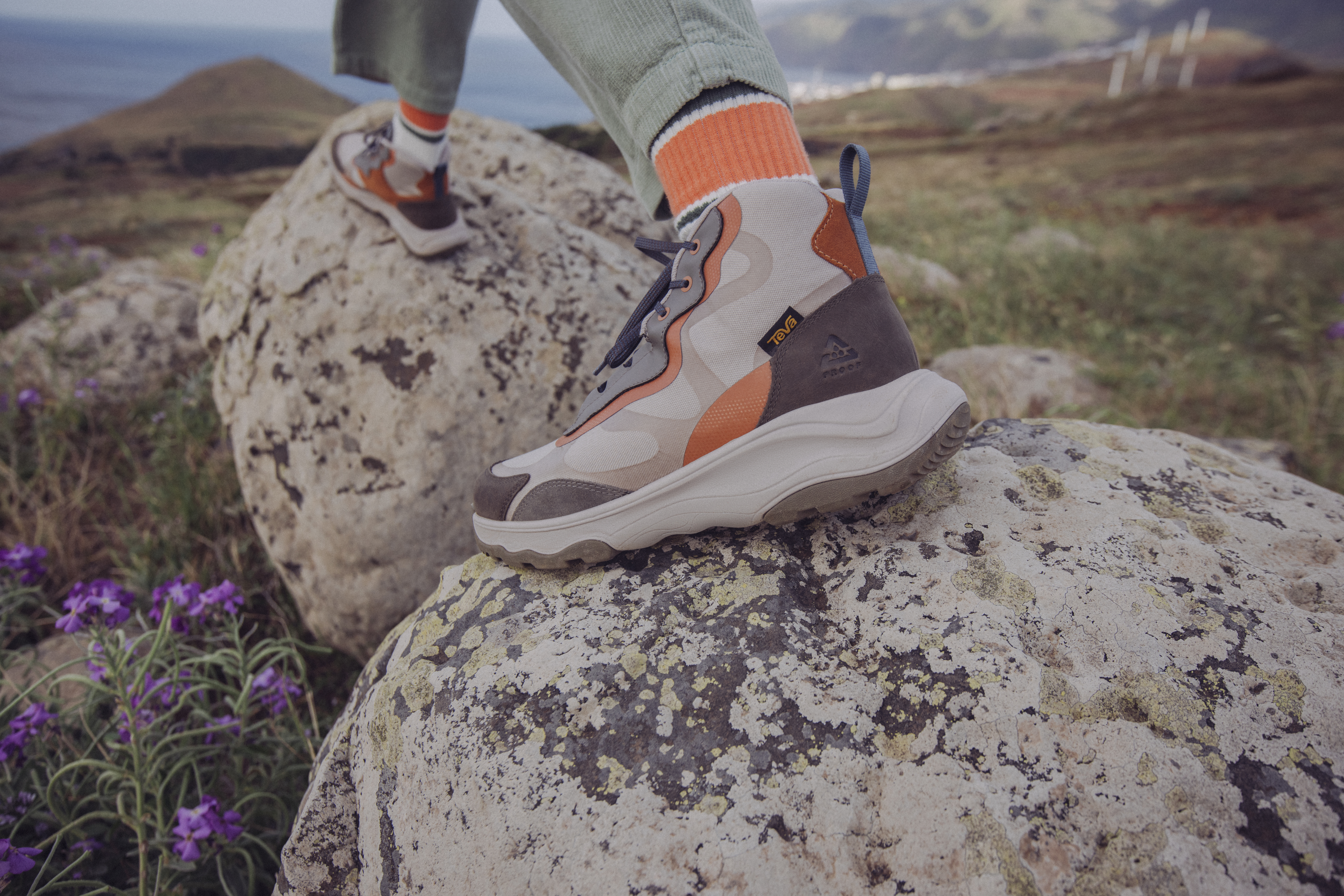 teva geotrecca hiking boots