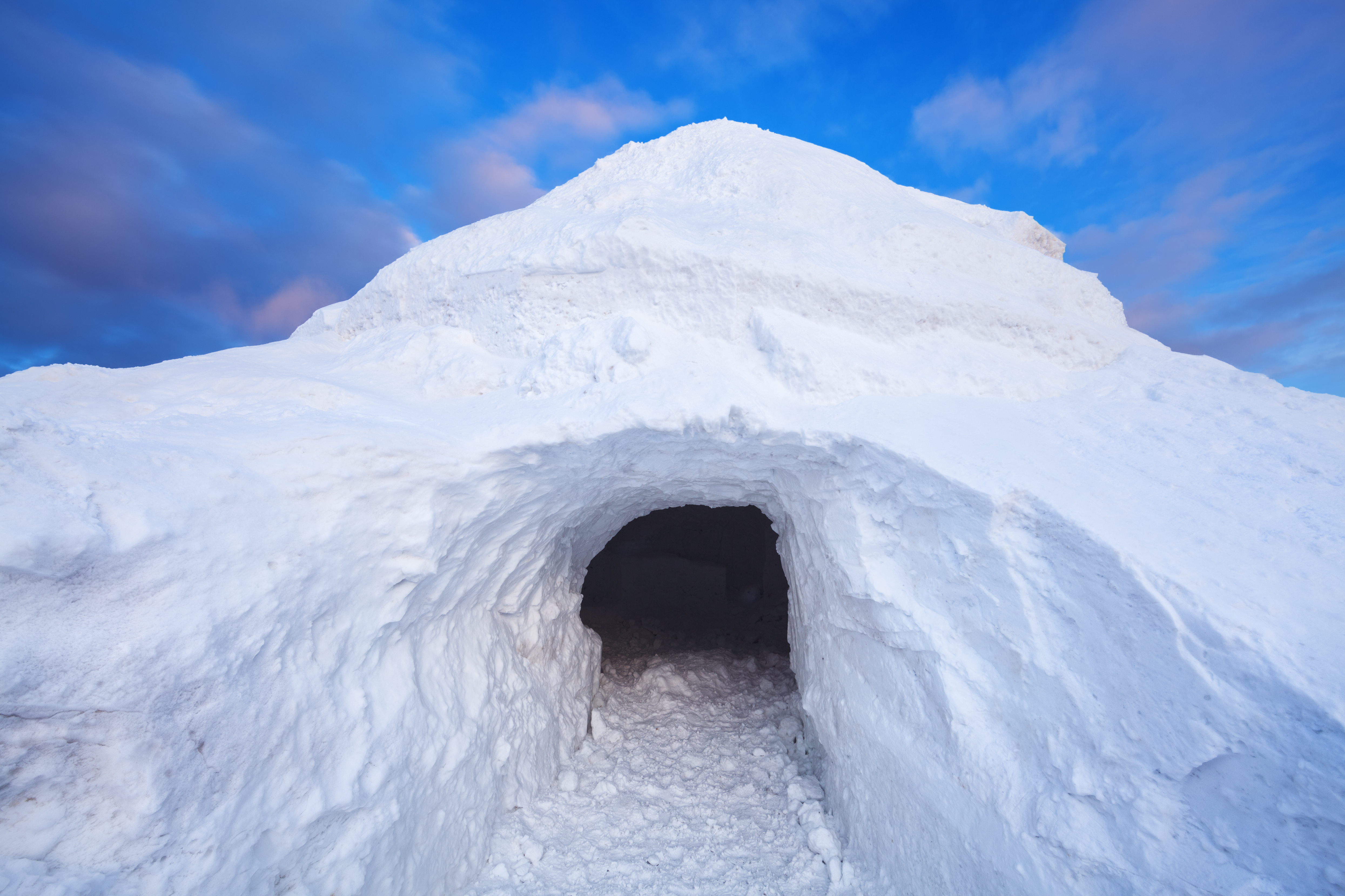 quinzhee hut