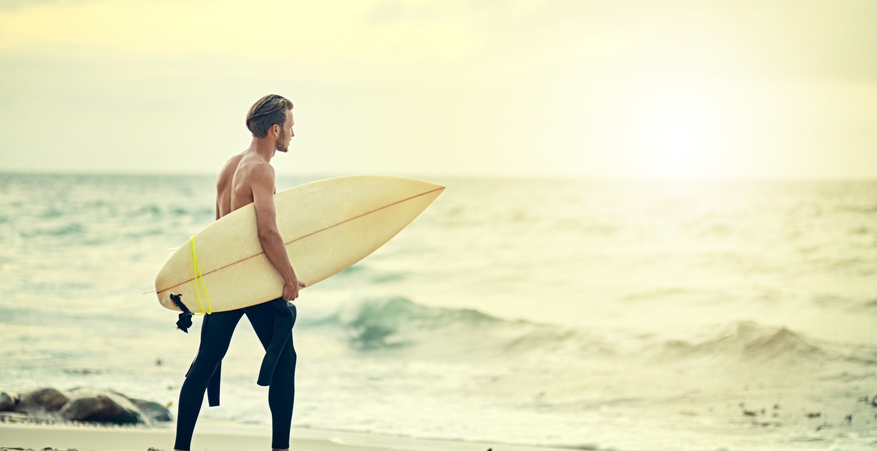 Surfer Gets Placed In Chokehold Tackle By Cops Over A Beach Pass