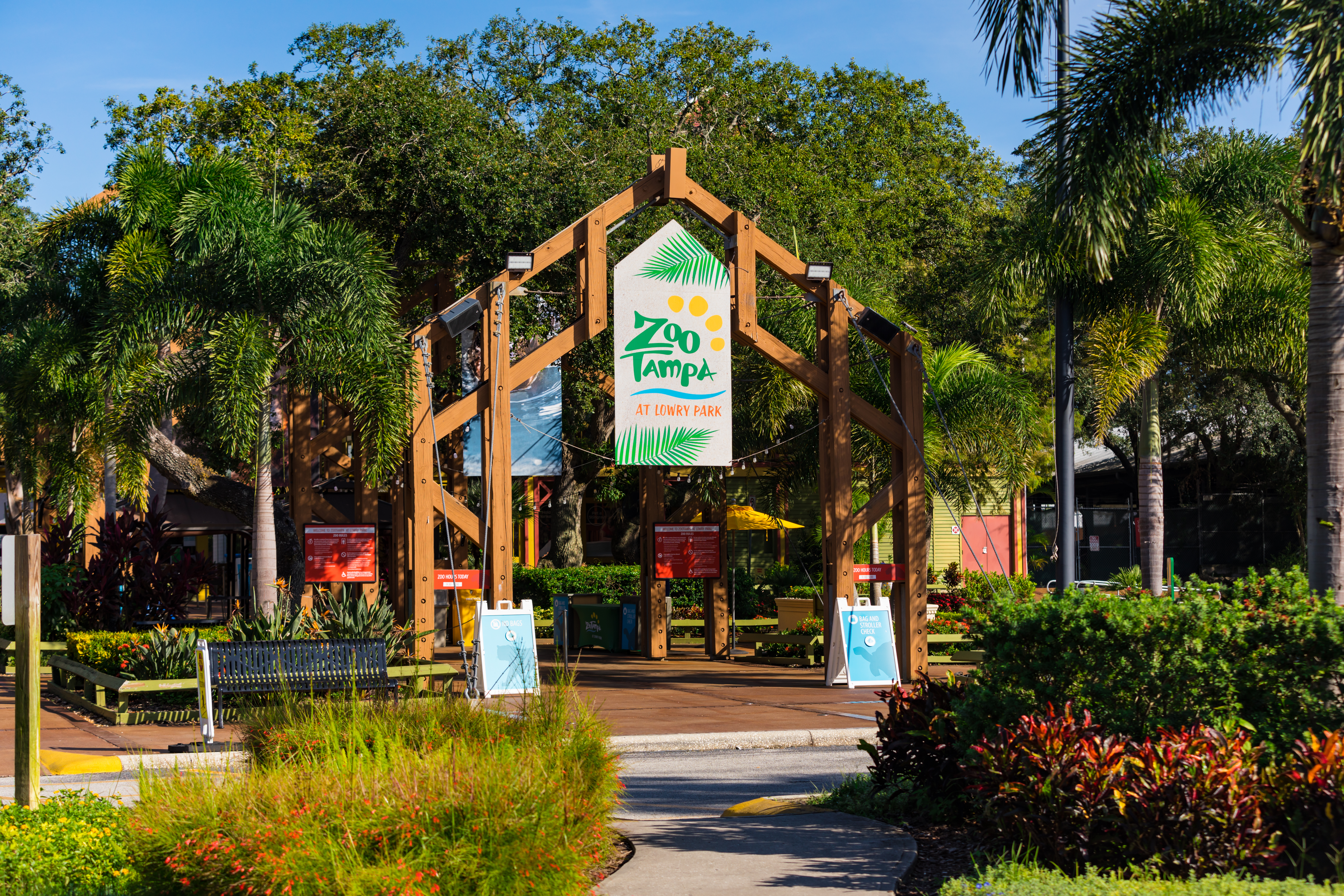 Tampa Zoo protecting hundreds of animals during Hurricane Milton