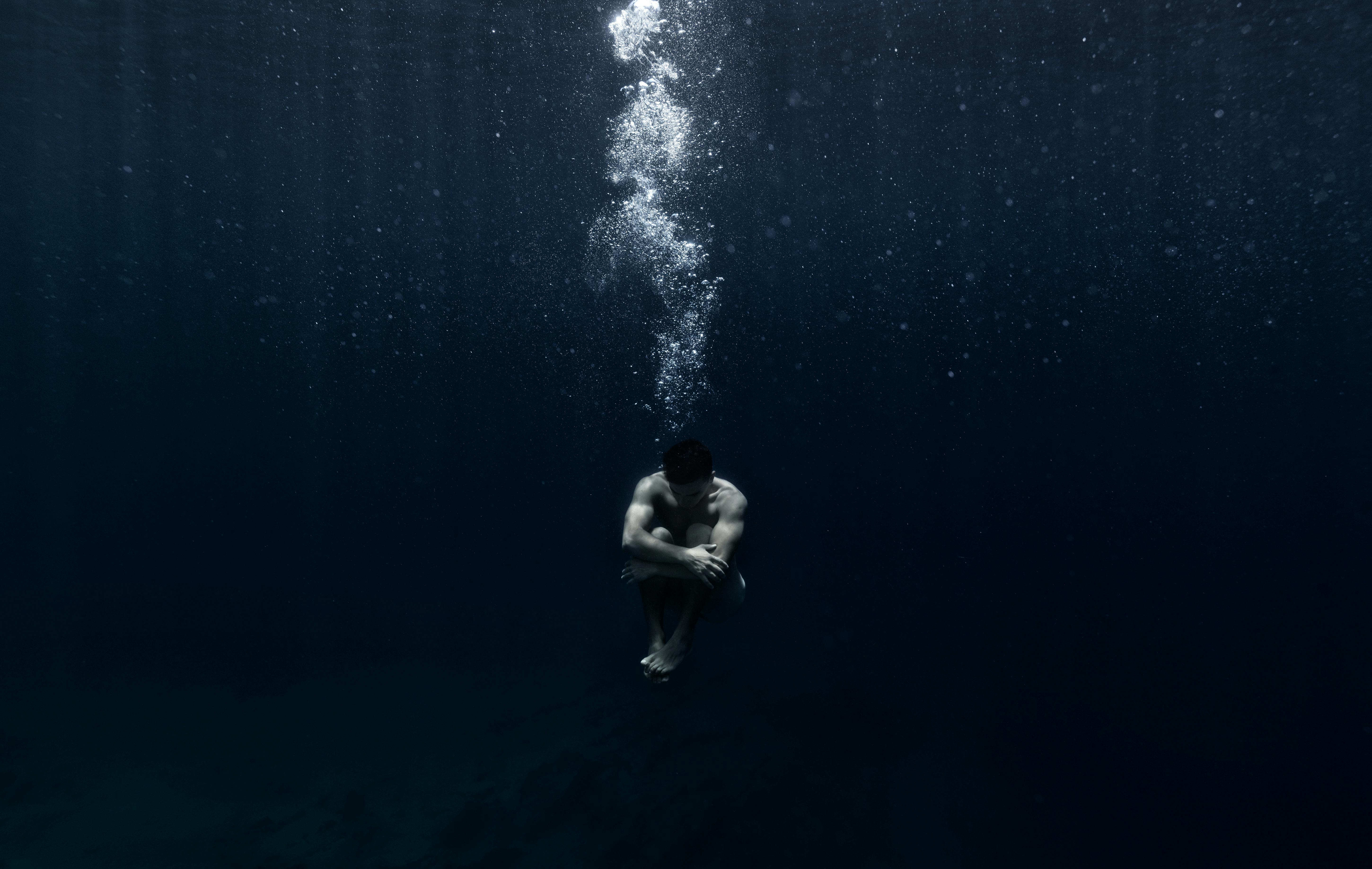reality of the ocean why do people sink