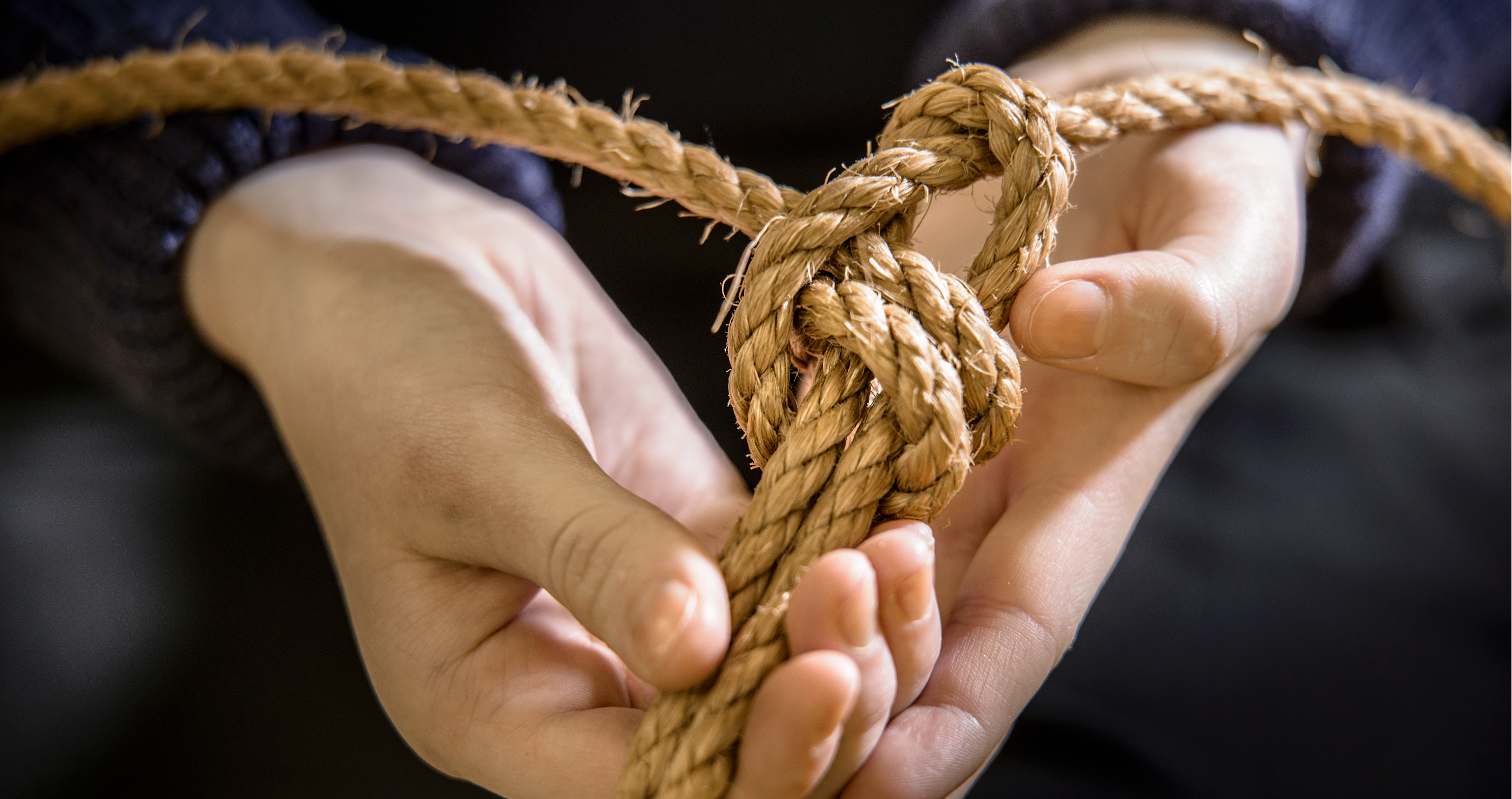 knot tying is a good skill for survival situation