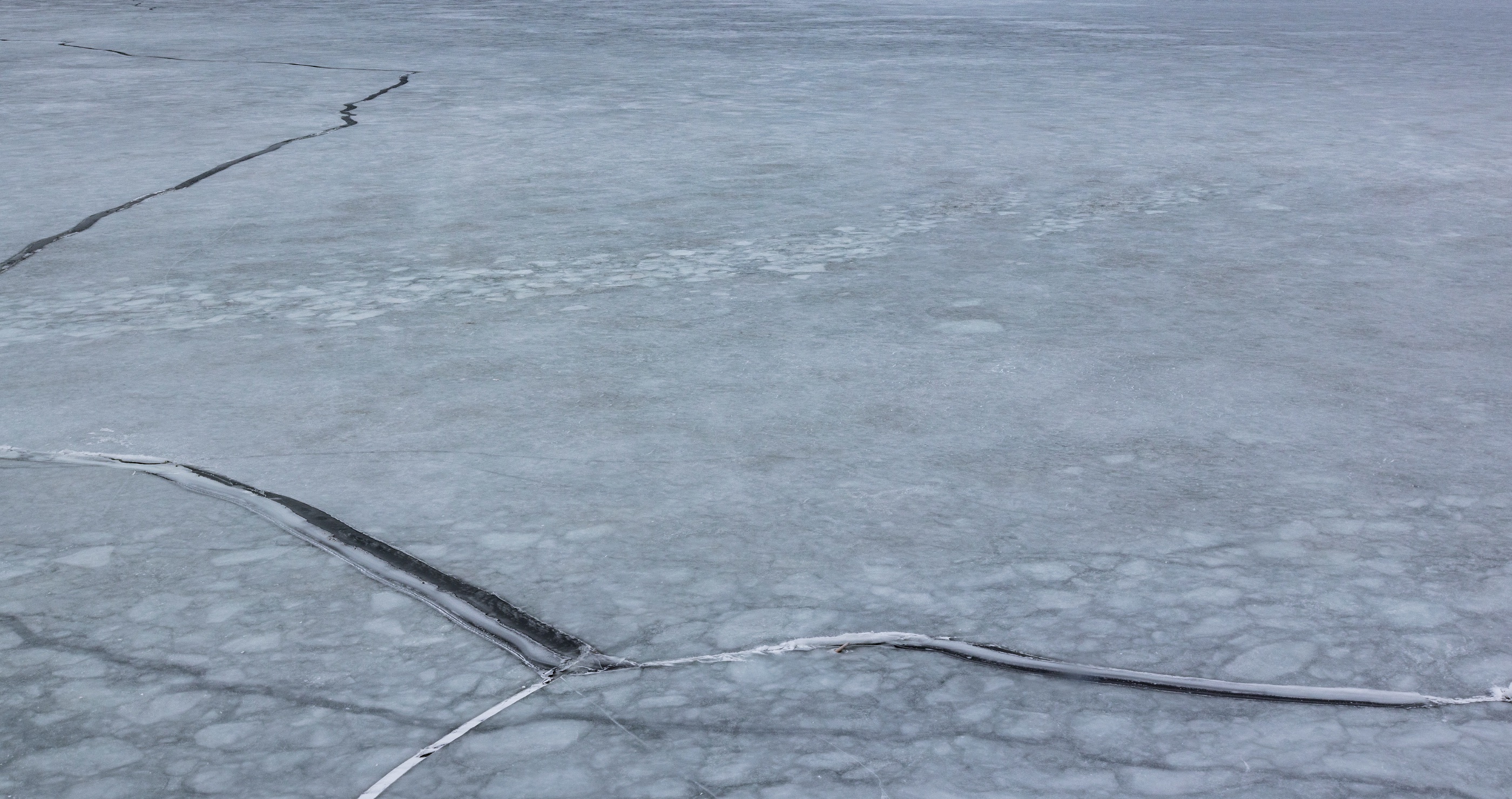 fisherman takes SUV on thin ice