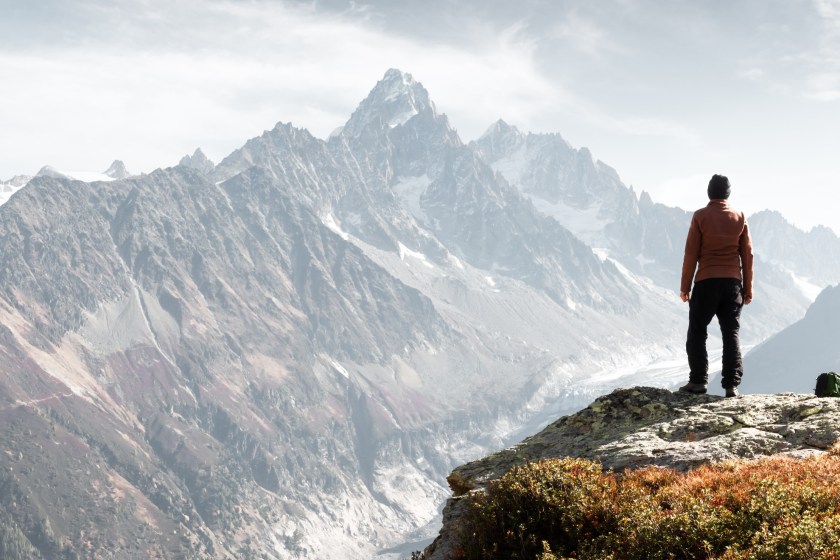 hiker deals with mountain goat attacks