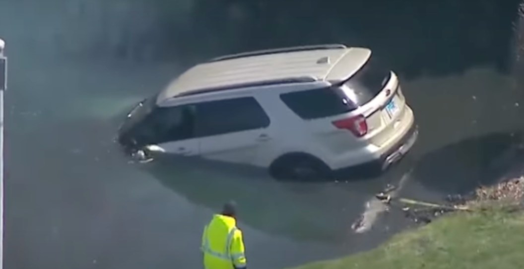 Landscaper Saves Trapped Driver From Car Sinking Into A Pond