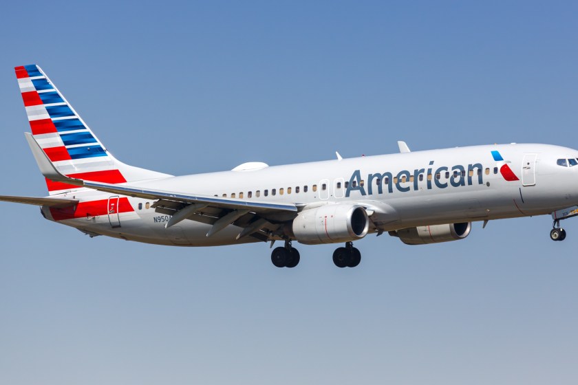 Sick Passenger Dies After American Airlines Allegedly Allowed Other Passengers To Depart Before Seeking Medical Attention