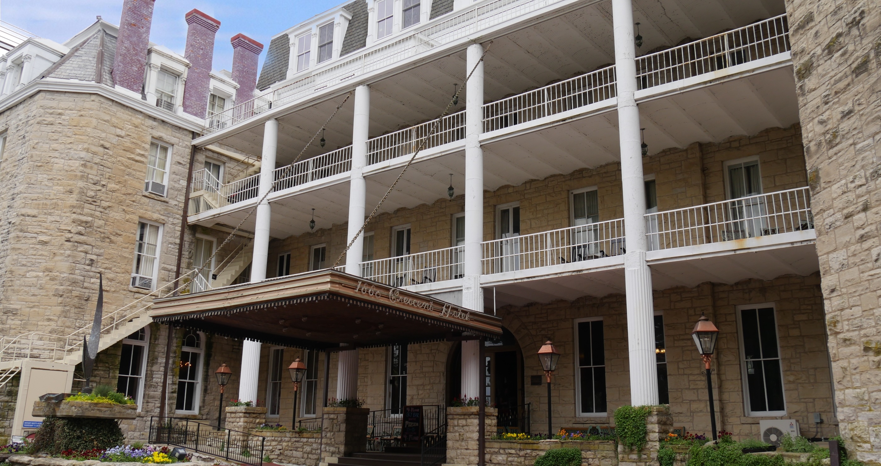 America's Most Haunted Hotels