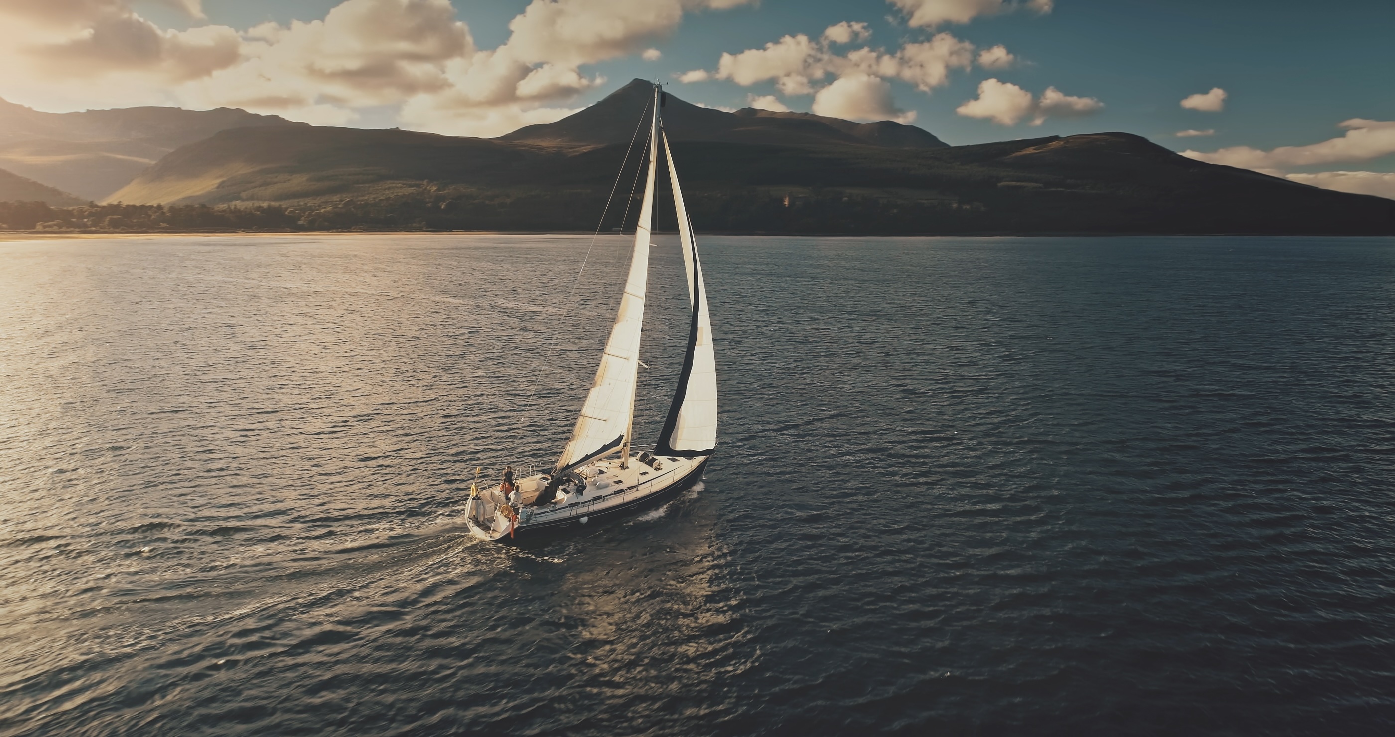 How This Family Can Live On A Sailboat And Travel The World&nbsp;