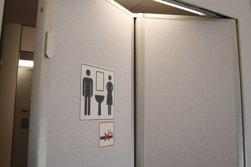 experts warn against this in airplane bathrooms
