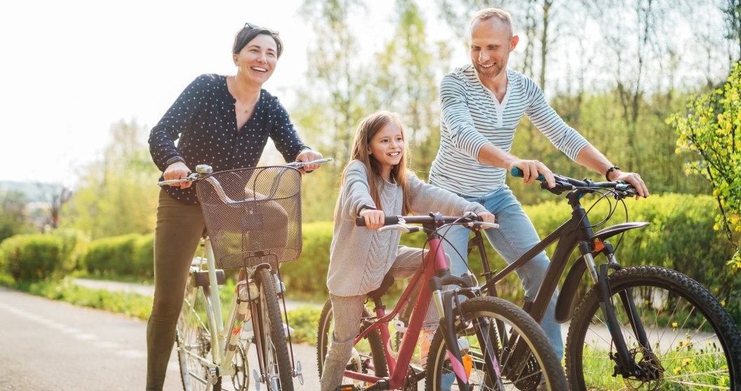 great mother's day ideas for an outdoorsy mom go on a bike ride