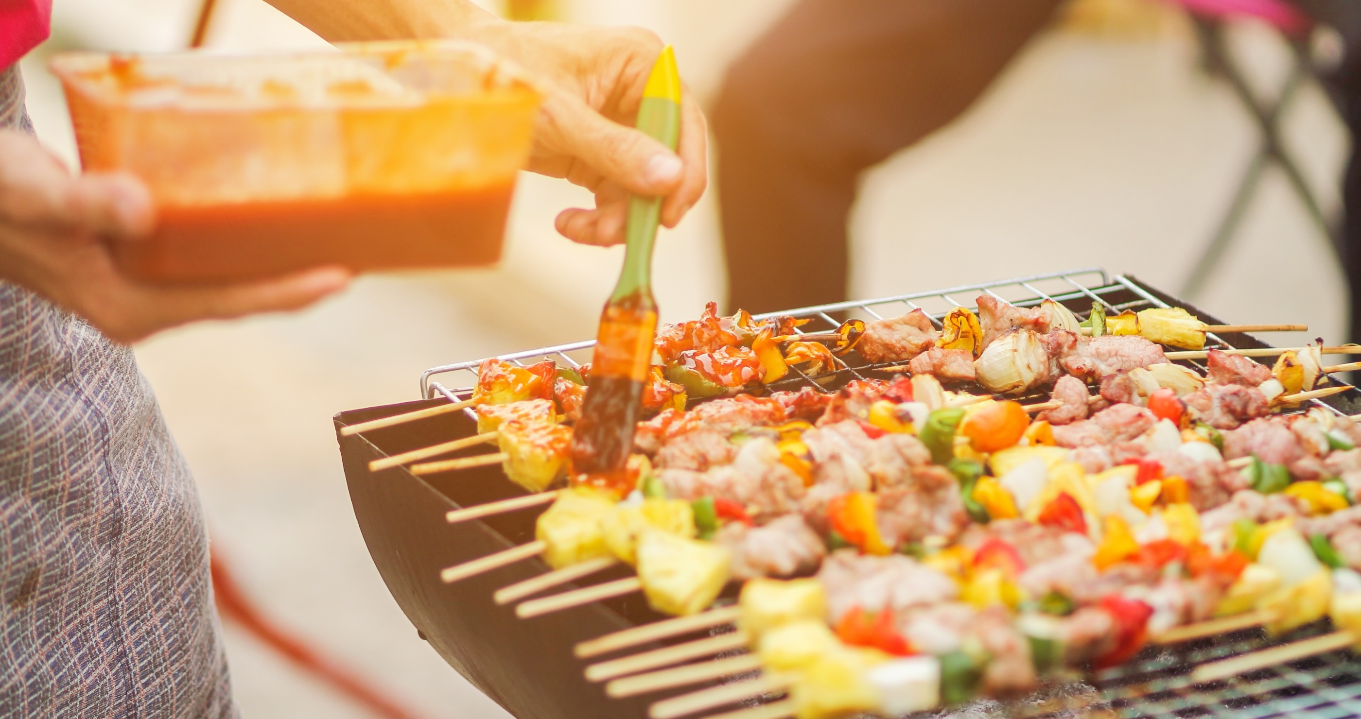 great mother's day ideas for an outdoorsy mom have a backyard bbq