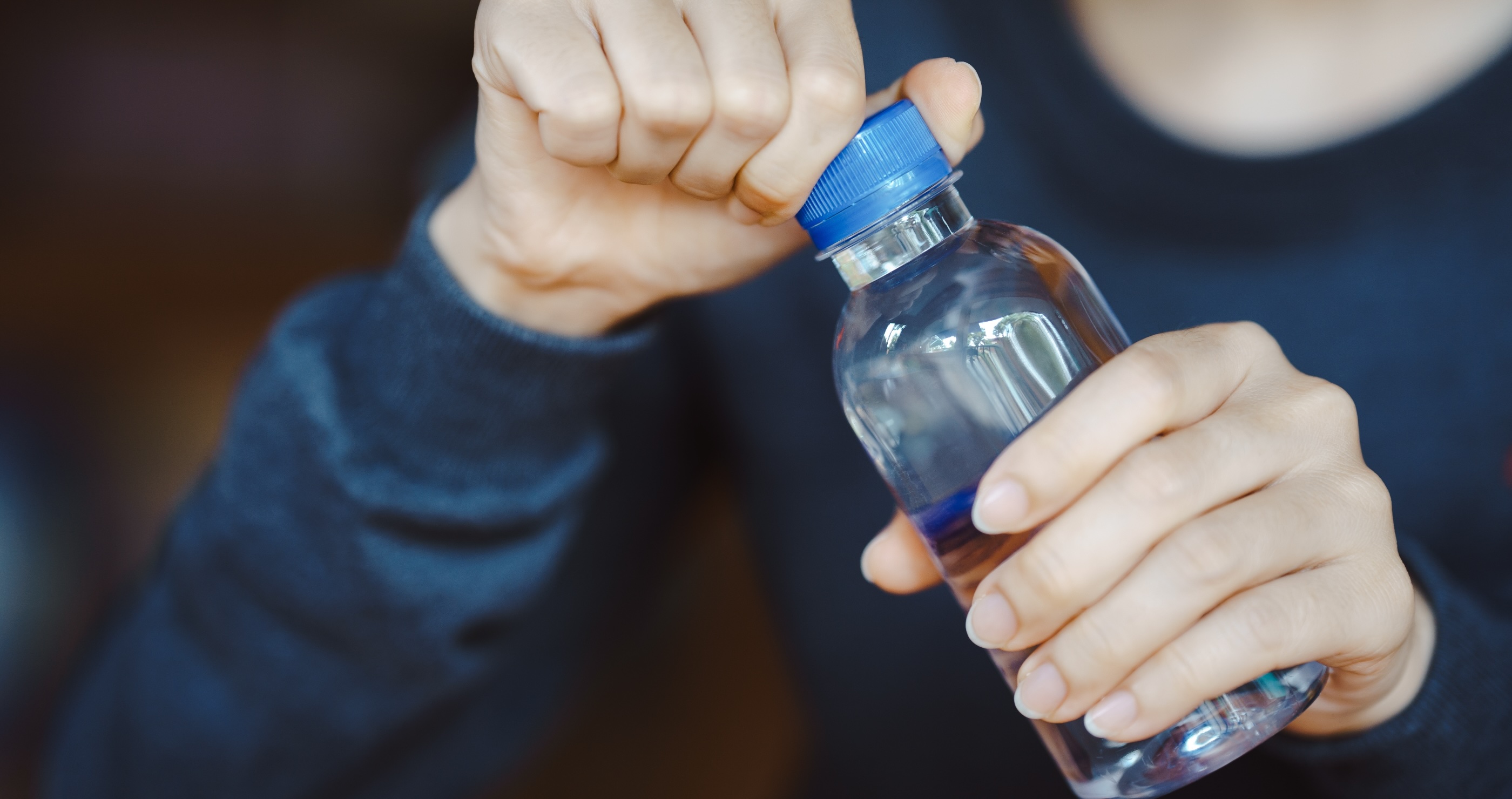 food and drink rules for flying TSA bottled water