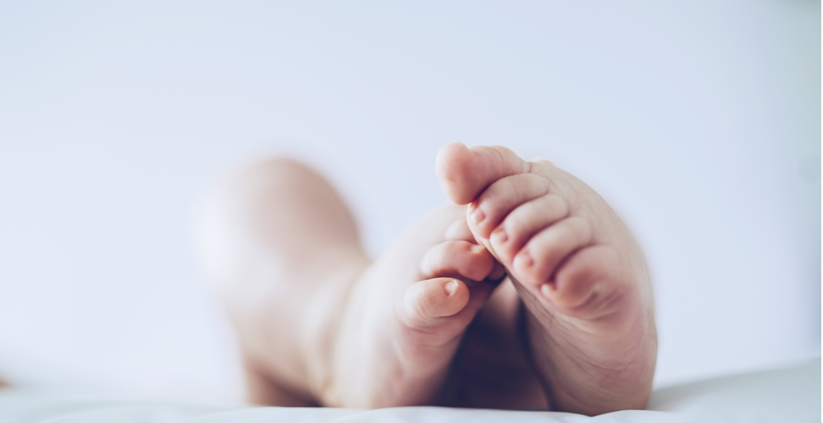 Woman, Who Had No Idea She Was Pregnant, Gives Birth In The Middle Of Her Vacation