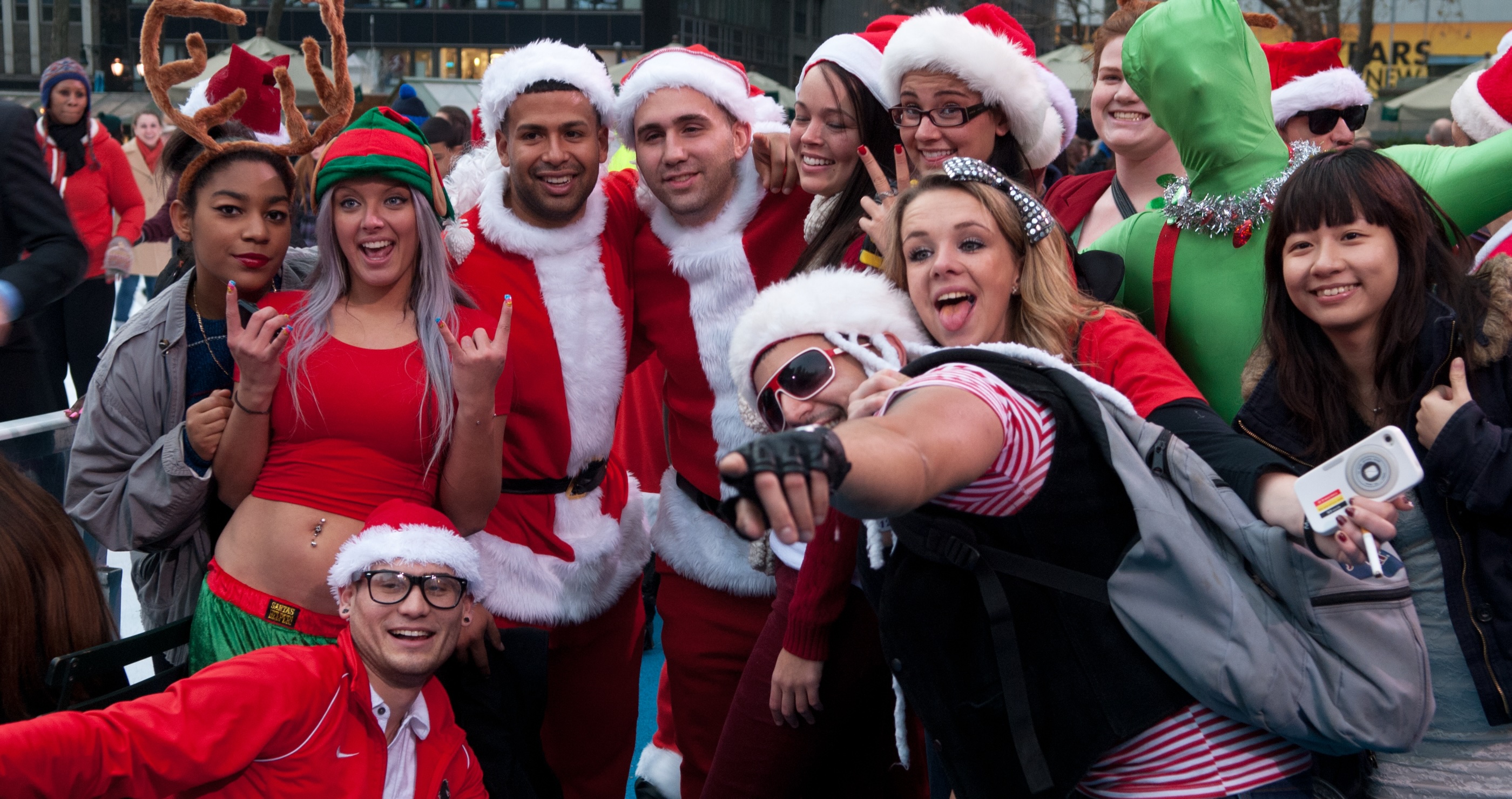All You Need To Know About SantaCon2025: New York's Infamous Holiday Bar Crawl