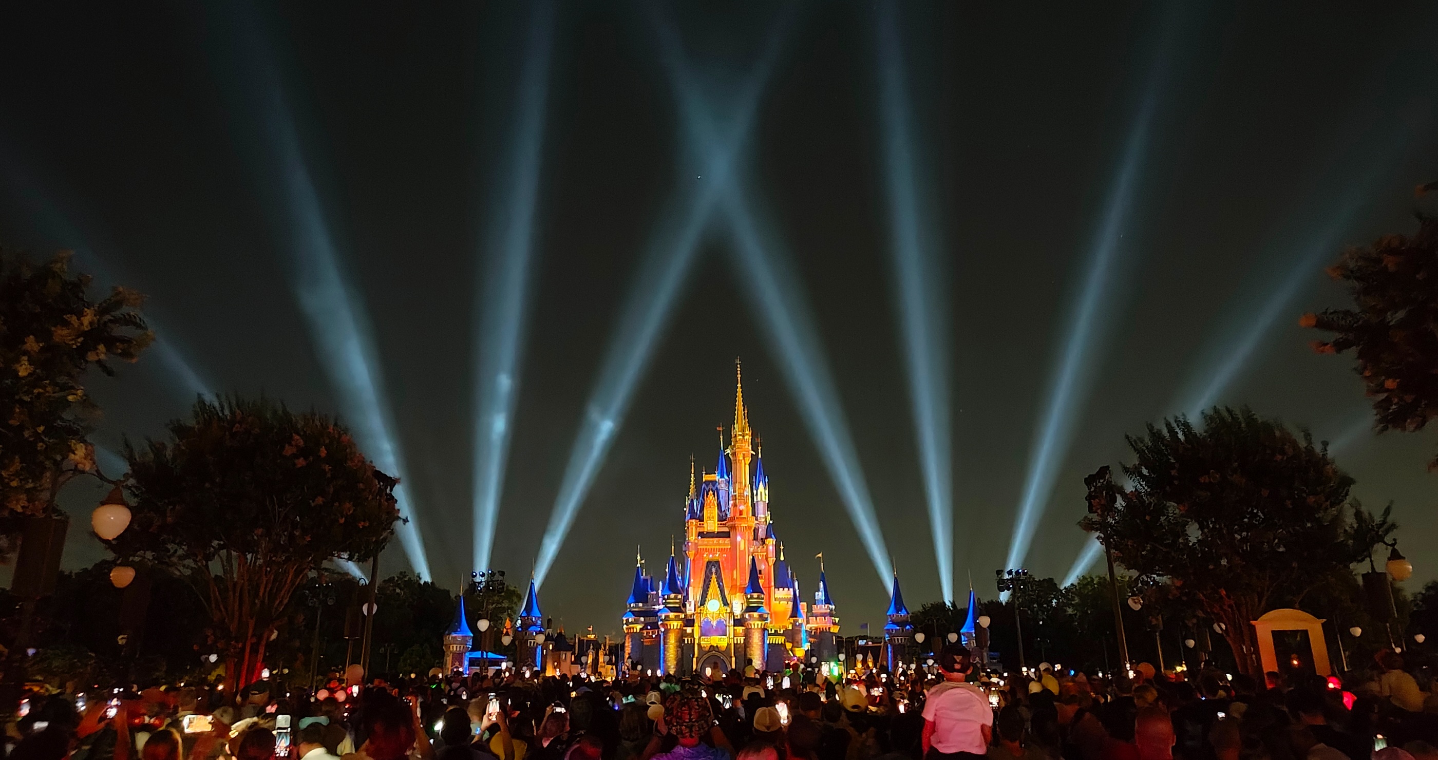 Big Thunder Mountain Railroad Finally Reopens At Disney